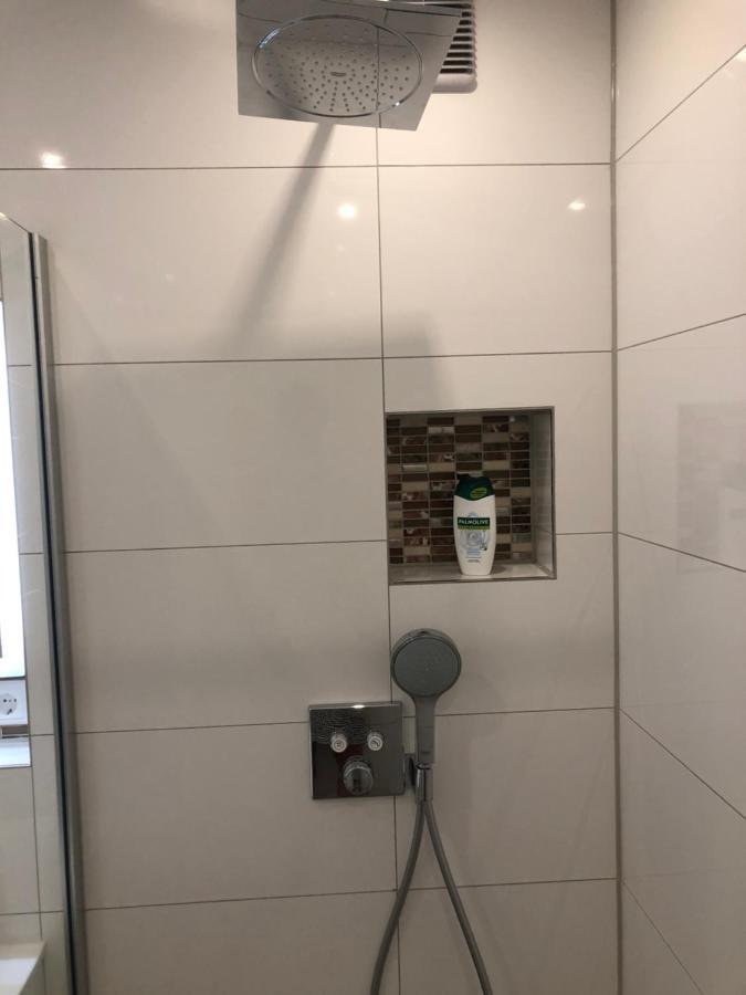 Lilis Apartment Mit Balkon Augsburg Zewnętrze zdjęcie